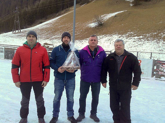 Eisstockturnier der Freiwilligen Feuerwehr Außervillgraten